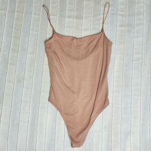 Wilfred tan Bodysuit